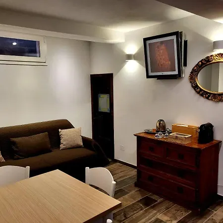 Torricelli - Il Giardinetto Apartment